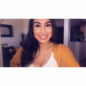 Meet your Posher, Denisse